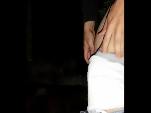 ❤️ Moj sosed je skočil na moj karantenski zid ❤️ Anal video pri nas ❤