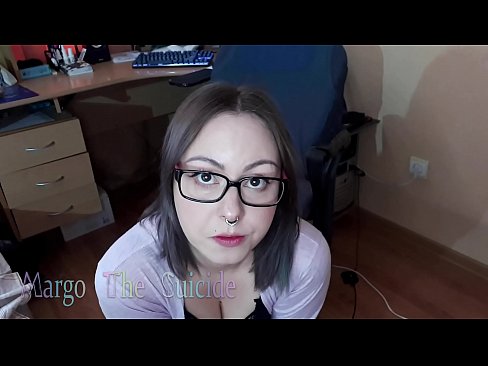 ❤️ Seksi dekle z očali globoko sesa dildo pred kamero ❤️ Anal video pri nas ❤